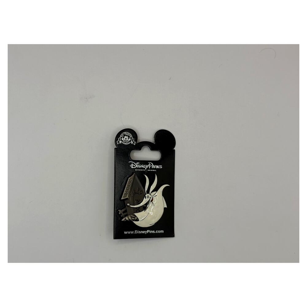 Disney Parks Zero Doghouse Pin Nightmare Before Christmas 2015 NWT - Picture 3 of 3